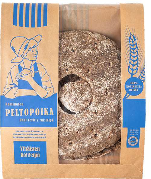Juureen leivottu Peltpoika ruisleipä paperipussissa, jossa sinisellä värillä kuva peltopojasta ja pussin ikkunasta näkyy ruisreikäleipä